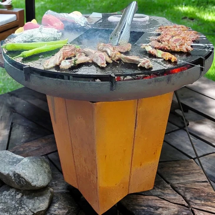 Conjunto para churrasco em aço Corten Churrasqueira a carvão ao ar livre