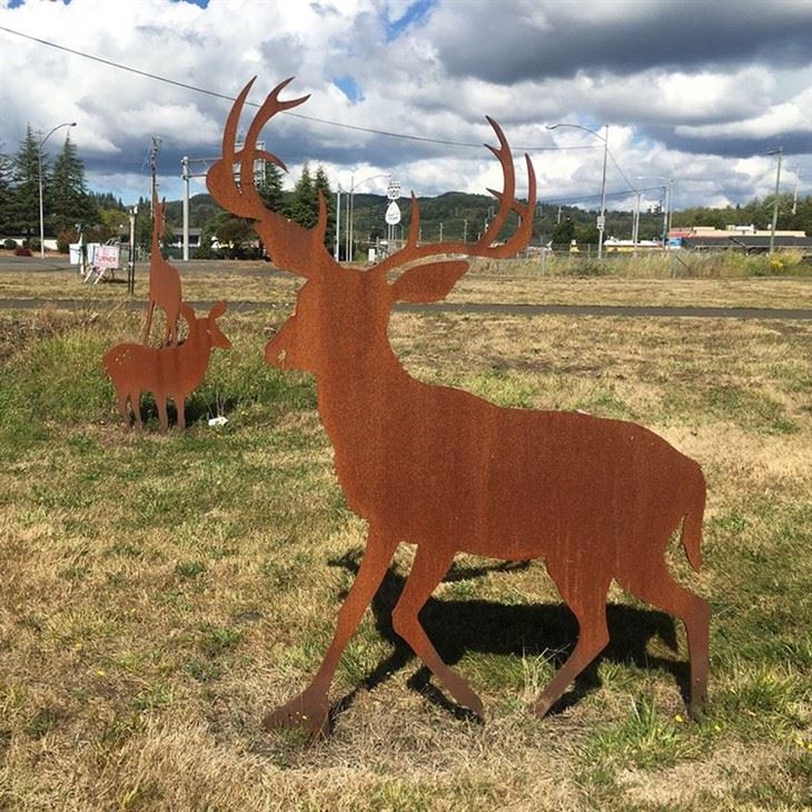 Outdoor Deer Statues
